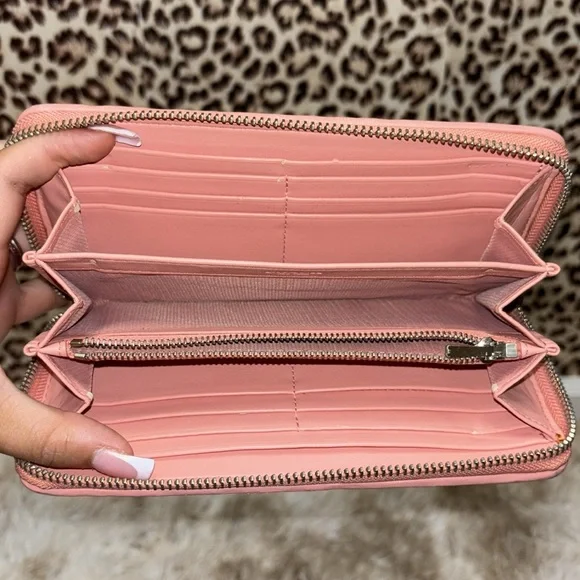 Coach Pink Quilted Women's Wallet - Picture 8 of 9